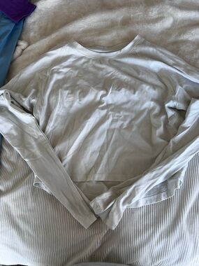 Alphalete White Long Sleeve Crop Top